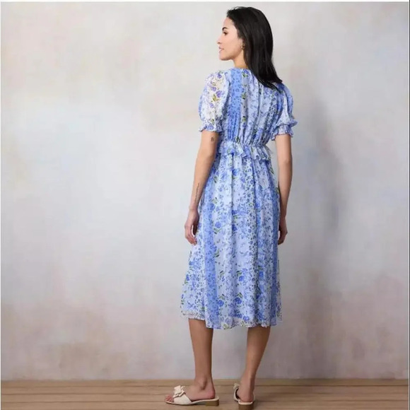 NWT LC Lauren Conrad Floral Print Pleated Empire Waist Chiffon V-Neck Midi Dress - Picture 4 of 16